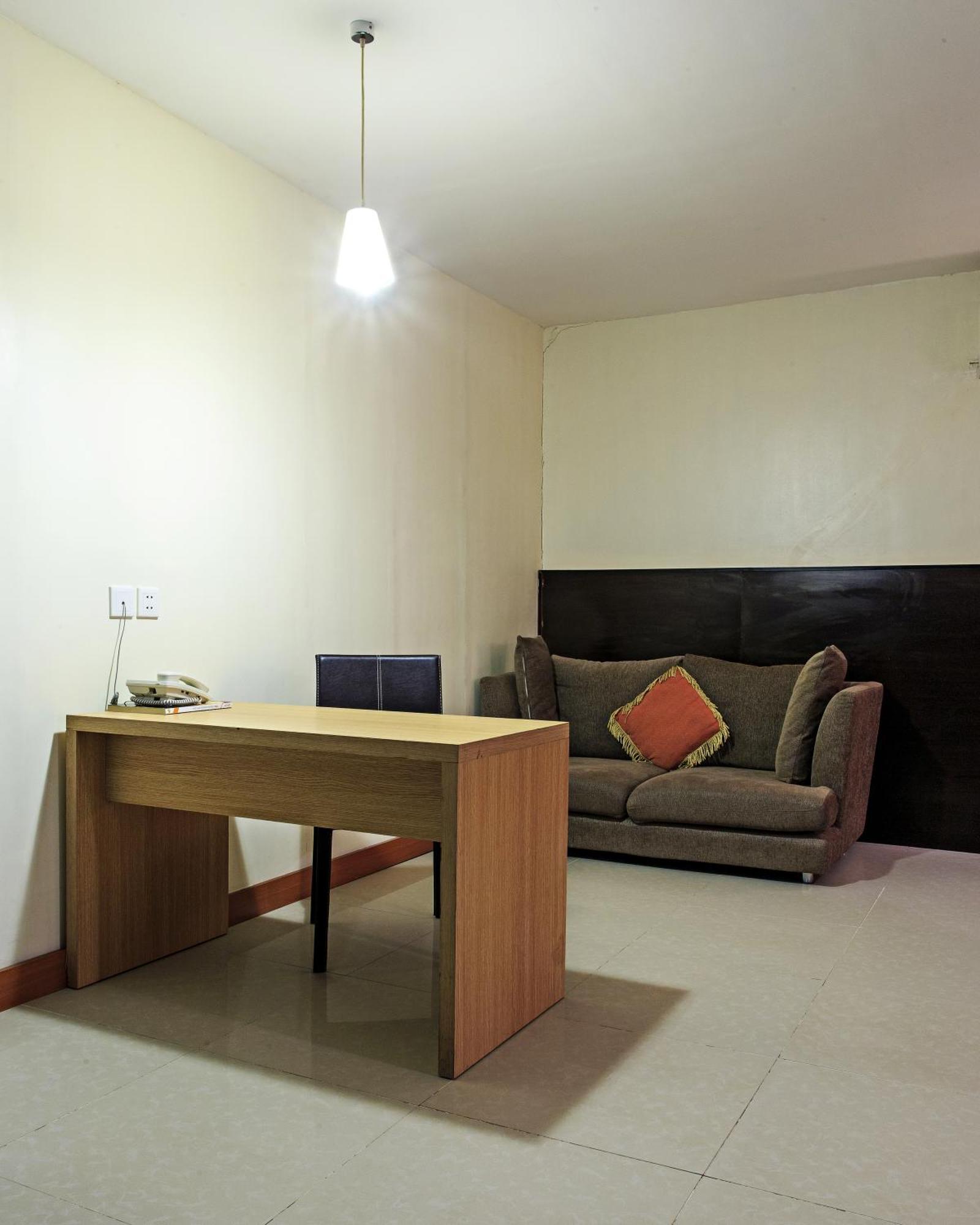 The Orchard Cebu Hotel & Suites Powered By Cocotel Room photo