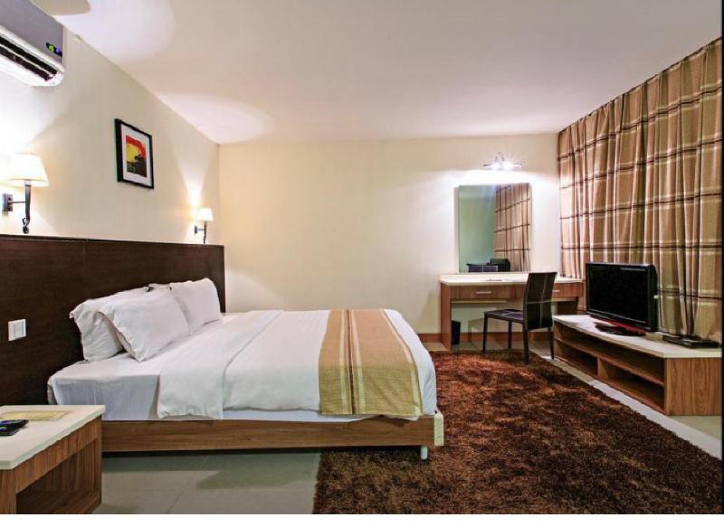 The Orchard Cebu Hotel & Suites Powered By Cocotel Exterior photo